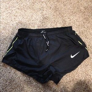 Nike drive fit shorts xs